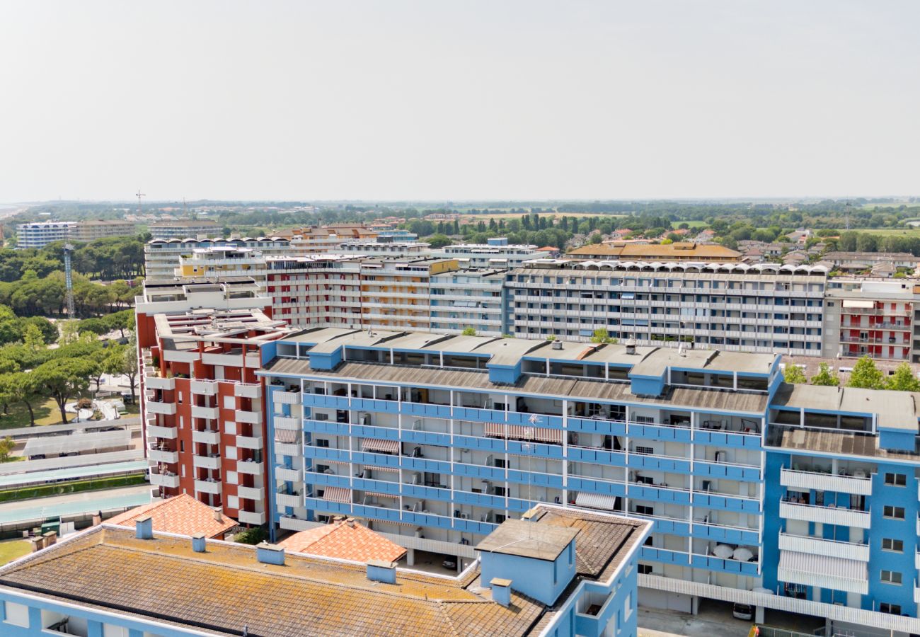 Appartamento a Porto Santa Margherita - HOLIDAY - Apt. su un piano + balcone e 1 camera