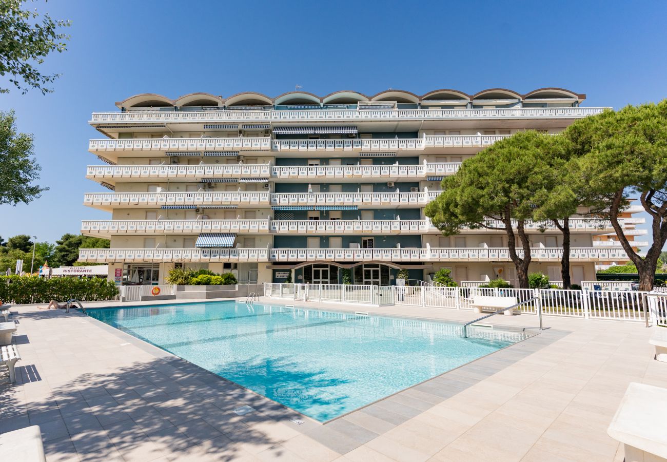 Appartamento a Porto Santa Margherita - PORTESIN - Apt. su un piano con balcone e 1 camera (5pax)