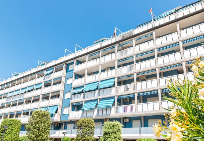 Appartamento a Porto Santa Margherita - SOGGIORNO ADRIATICO - Apt. su un piano + balcone e 2 camere