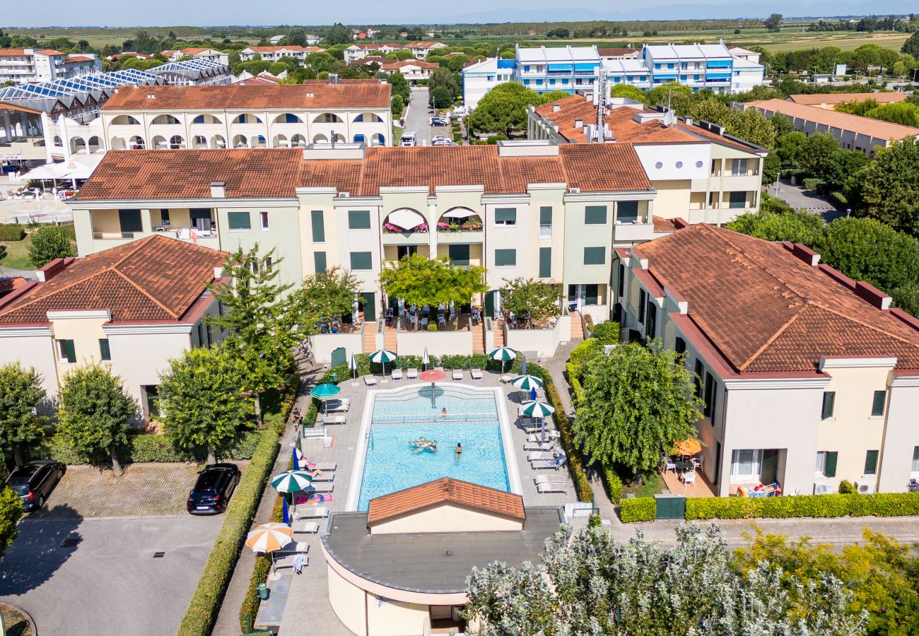Appartamento a Caorle - FARNIE - Villetta su 2 piani con giardino e 1 camera