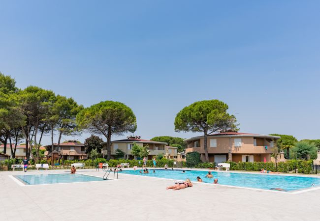 Appartamento a Bibione - TIVOLI - Apt. al piano terra con giardino e 1 camera (rinnovato)