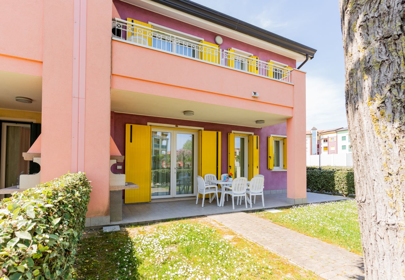 Appartamento a Caorle - CARPINI - Apt al piano terra con giardino con 1 camera da letto 