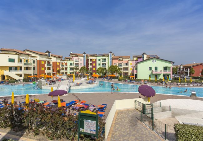 Appartamento a Caorle - CARPINI - Villetta su due piani con giardino e 2 camere da letto