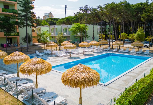 Appartamento a Bibione - CASTELLO - Villetta su 2 piani con giardino e 2 camere