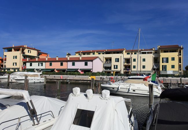 Appartamento a Caorle - ALBATROS - Apt. al piano terra con ampio giardino e 1 camera