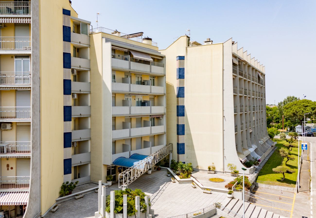 Ferienwohnung in Porto Santa Margherita - BORA - Whg. auf eine ETG mit Balkon und 2 Schlafzimmer