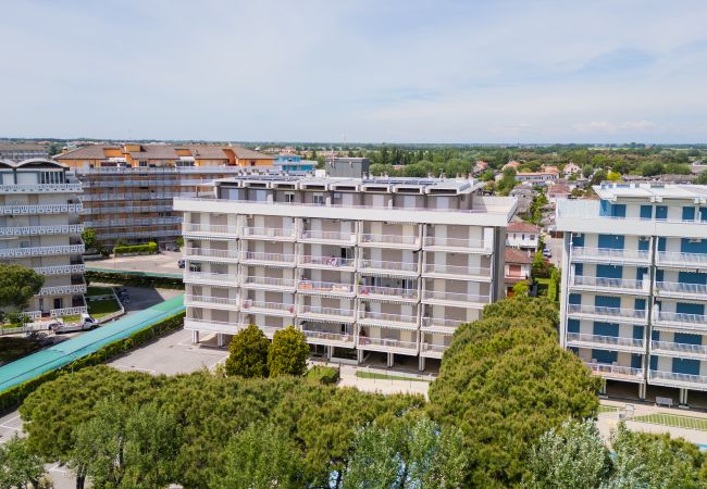 Ferienwohnung in Porto Santa Margherita - GARDEN-Whg. auf eine ETG + Balkon und 1 Schlafzimmer