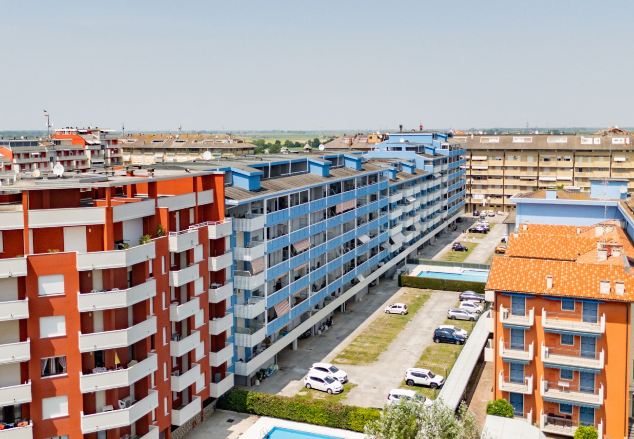 Ferienwohnung in Porto Santa Margherita - HOLIDAY - Wohnung auf eine Etg mit Balkon mit 3 Schlafzimmer