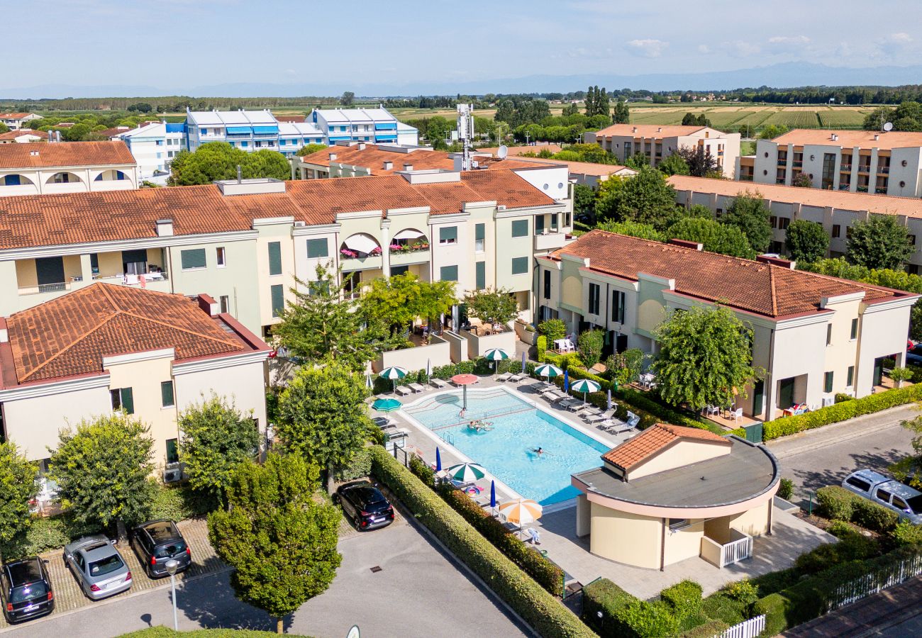 Ferienwohnung in Caorle - FARNIE - Wohnung auf 1 Etg + Balkon und 1 Schlafzimmer