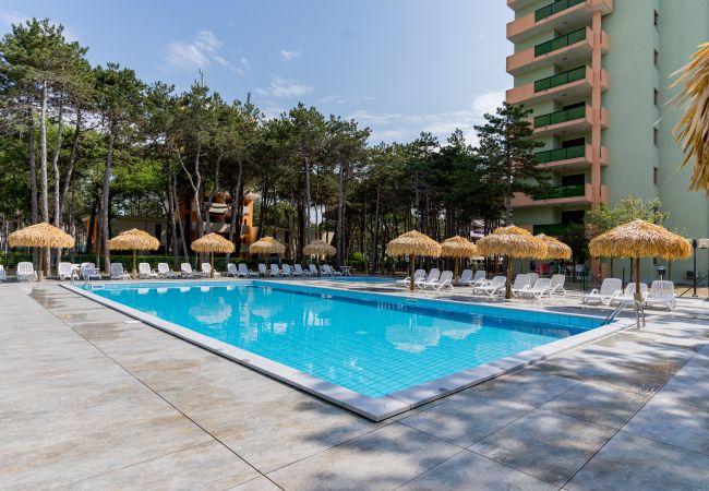 Ferienwohnung in Bibione - CASTELLO - Whg. mit 2 Schlafzimmern + rooftop