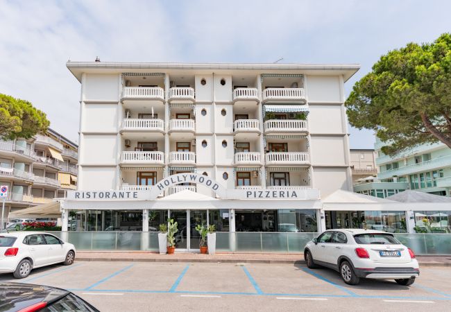 Ferienwohnung in Bibione - CENTRALE - Studio mit Balkon (renoviert)