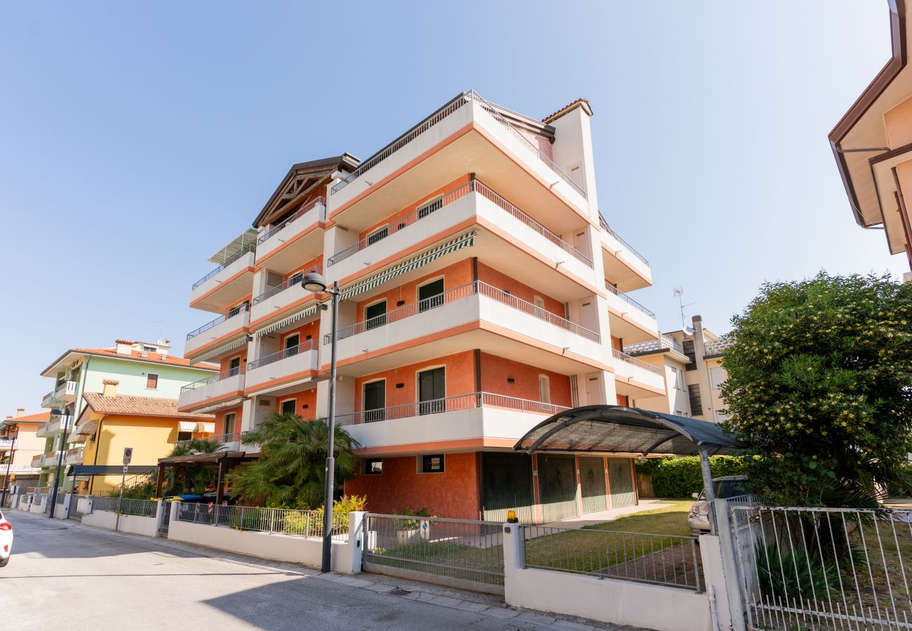 Ferienwohnung in Caorle - MAESTRALE - Apt mit 1 Schlafzimmer mit Balkon