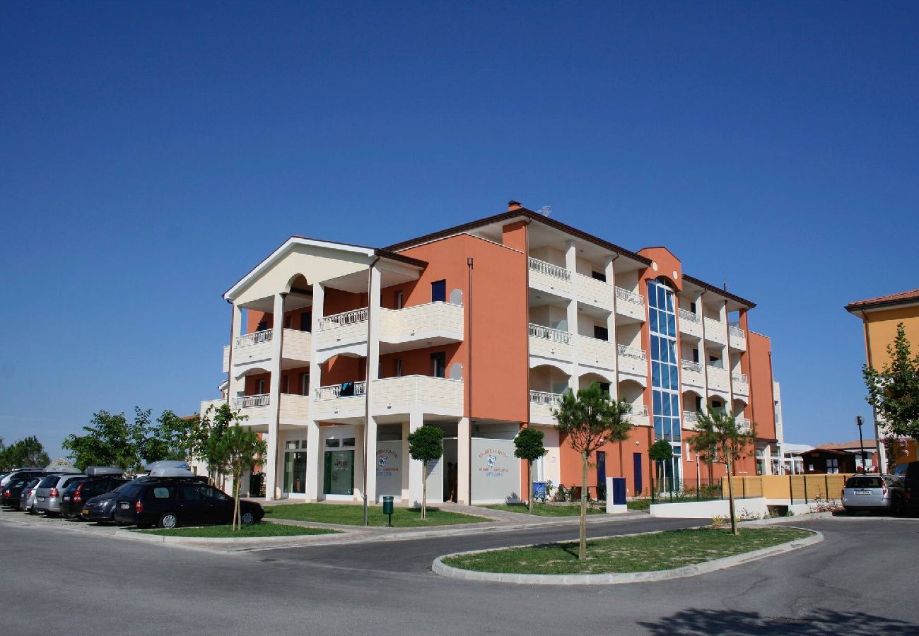 Apartment in Caorle - One-bedroom apartment with balcony