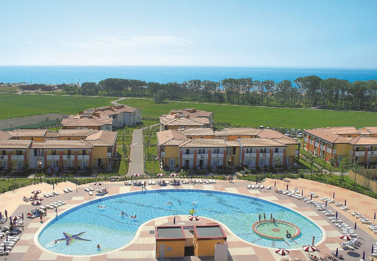 Apartment in Caorle - 2-story  terraced house with garden and 2-bedrooms