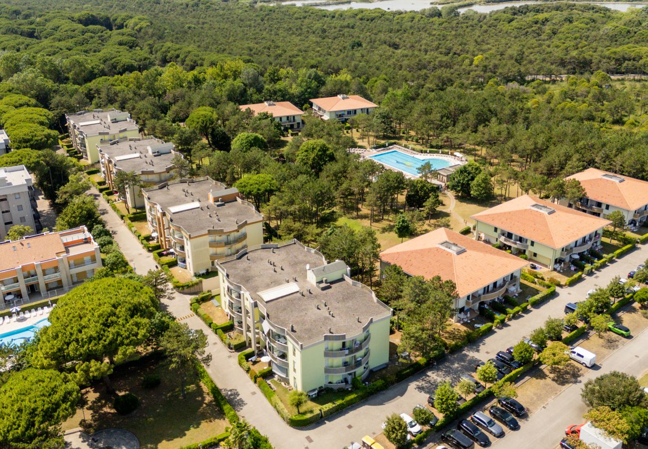 Apartment in Bibione - One-bedroom apt on a floor with balcony     