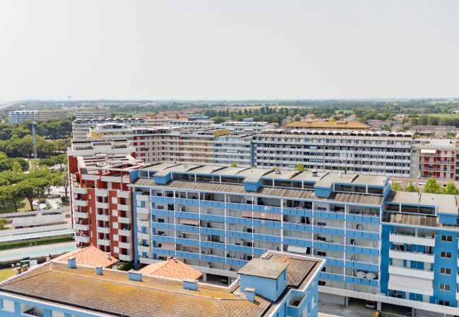 Apartment in Porto Santa Margherita - HOLIDAY - One-bedroom apt. on a floor with balcony