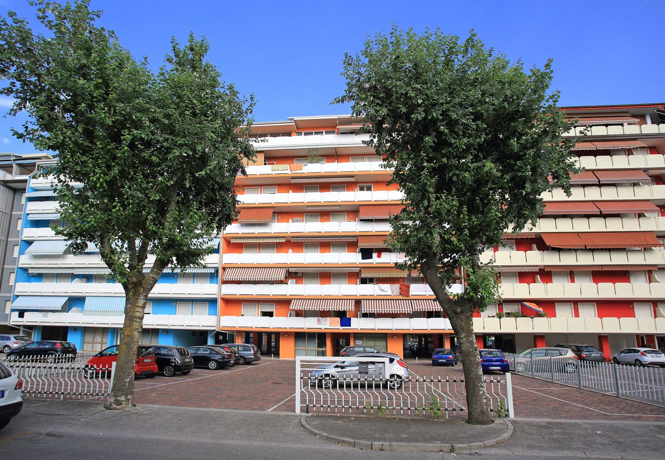 Apartment in Porto Santa Margherita - ITU - Two-bedroom apartment with balcony