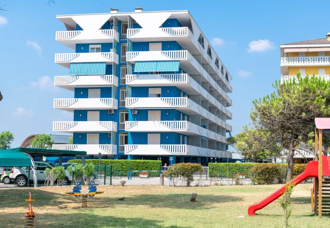 Apartment in Porto Santa Margherita - MARCO POLO - Two-bedroom apartment with balcony