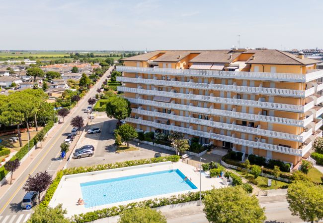 Apartment in Porto Santa Margherita - NICESOLO - Two-bedroom apartment with balcony