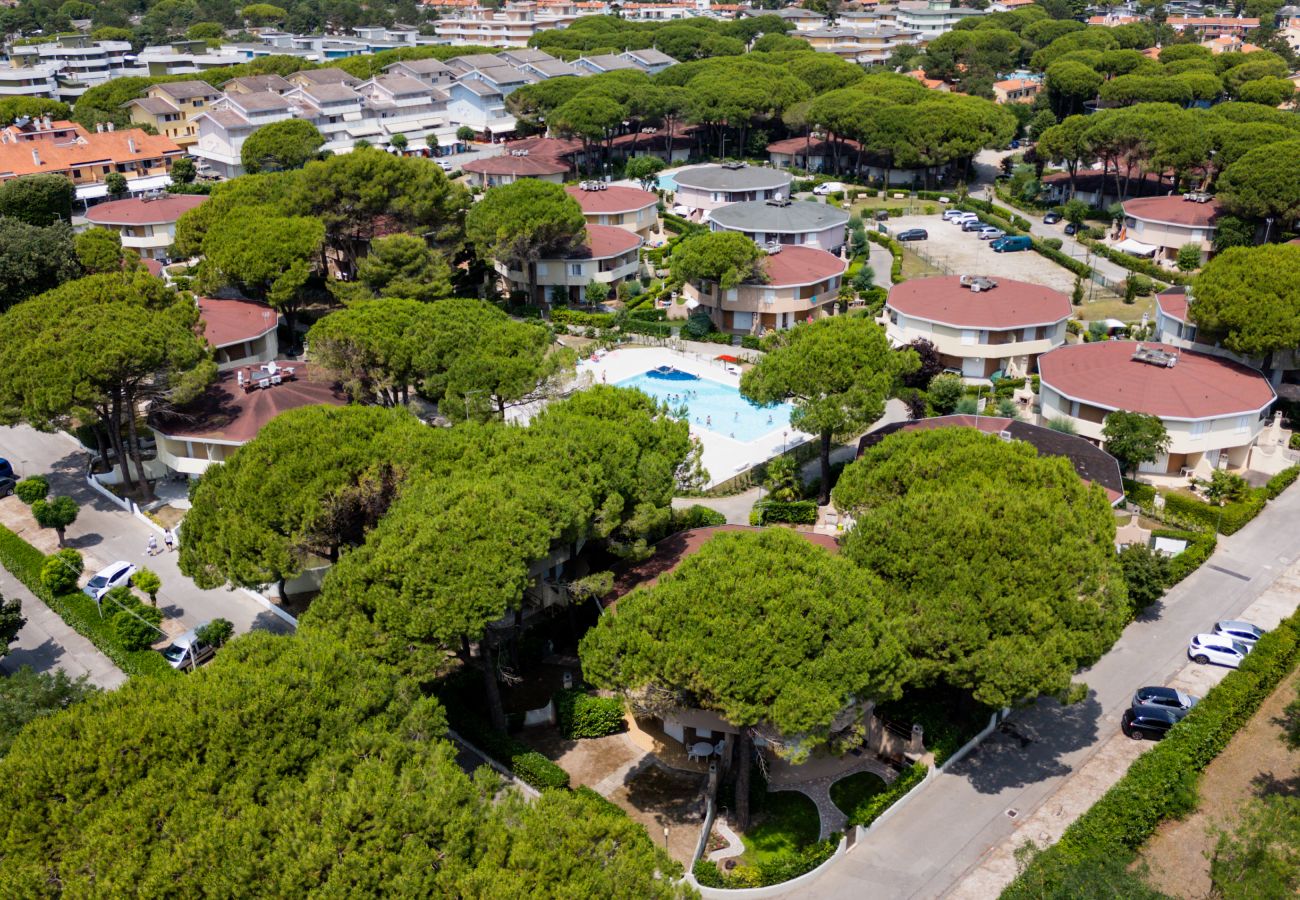 Apartment in Bibione - TIVOLI - Ground floor one-bedroom apt with garden